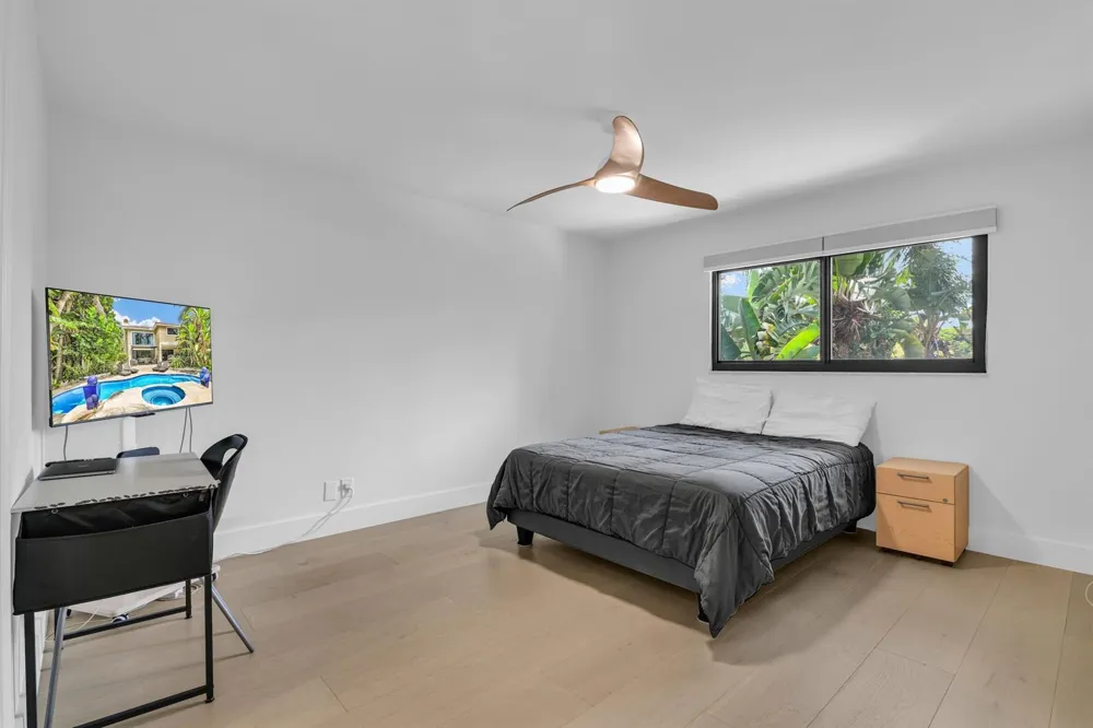 753 Villa Portofino Circle Deerfield Beach, FL 33442