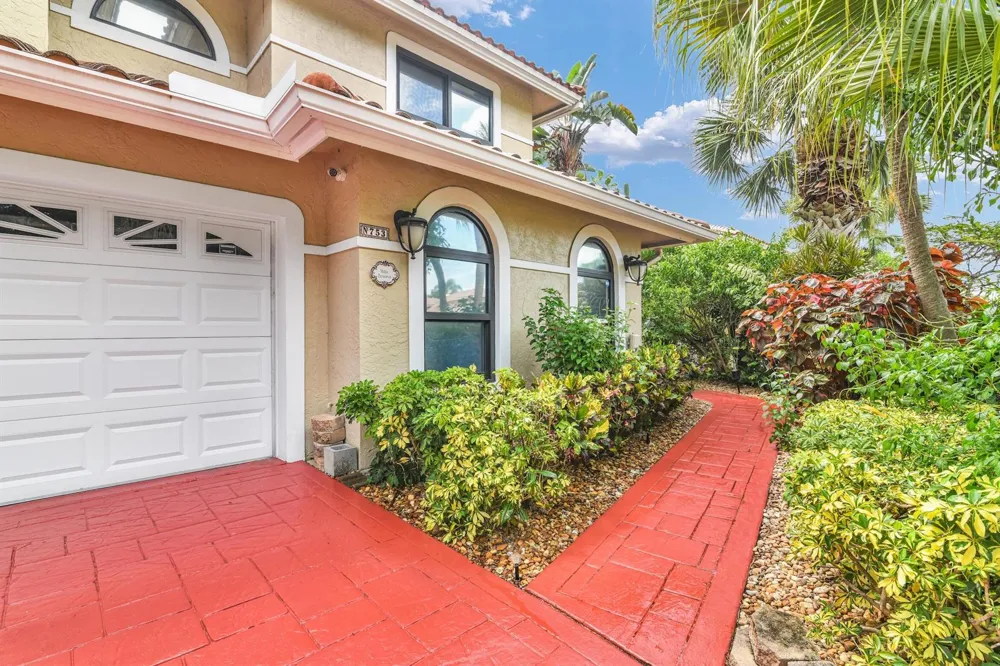 753 Villa Portofino Circle Deerfield Beach, FL 33442