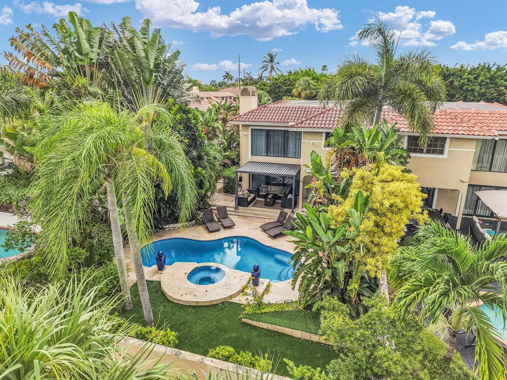 753 Villa Portofino Circle Deerfield Beach, FL 33442