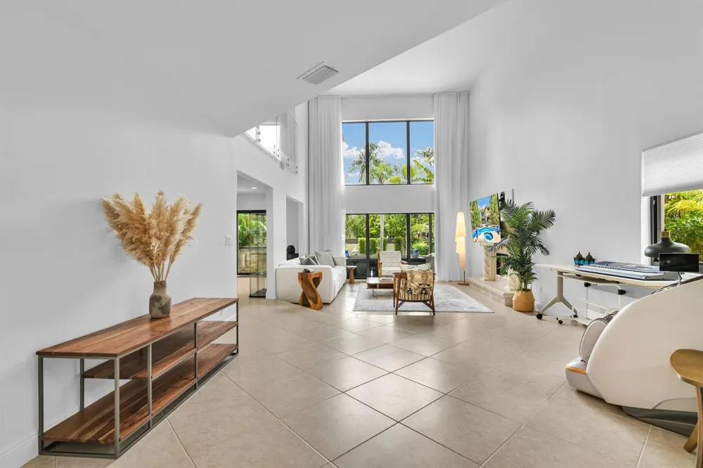 753 Villa Portofino Circle Deerfield Beach, FL 33442
