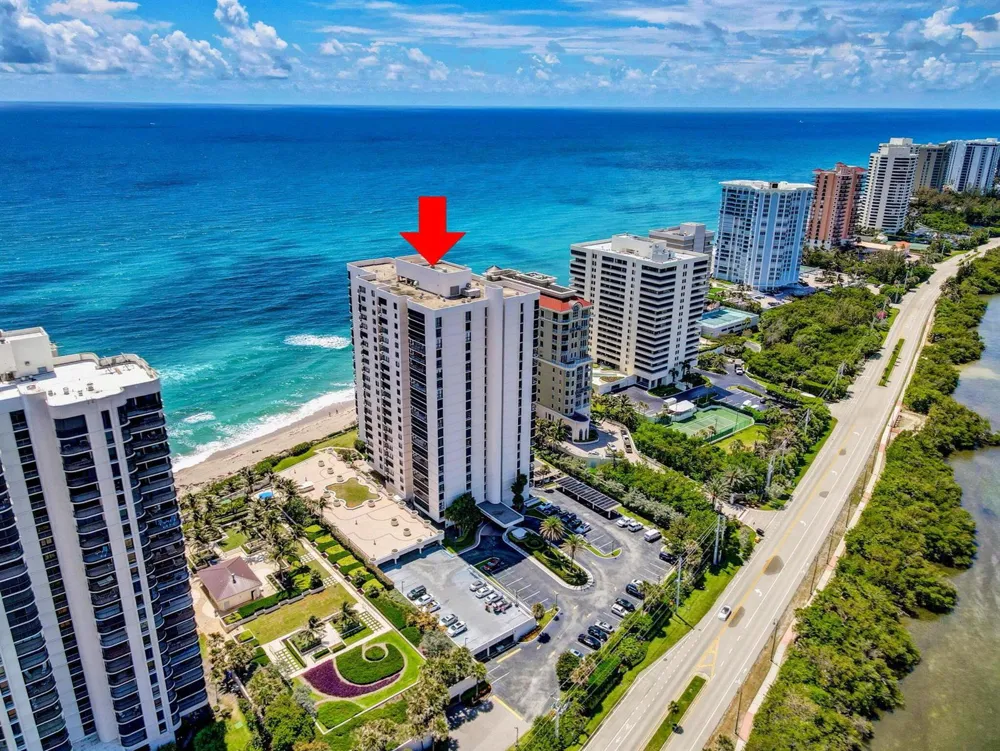 5380 Ocean Drive #2e Riviera Beach, FL 33404