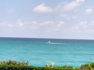 5380 Ocean Drive #2e Riviera Beach, FL 33404
