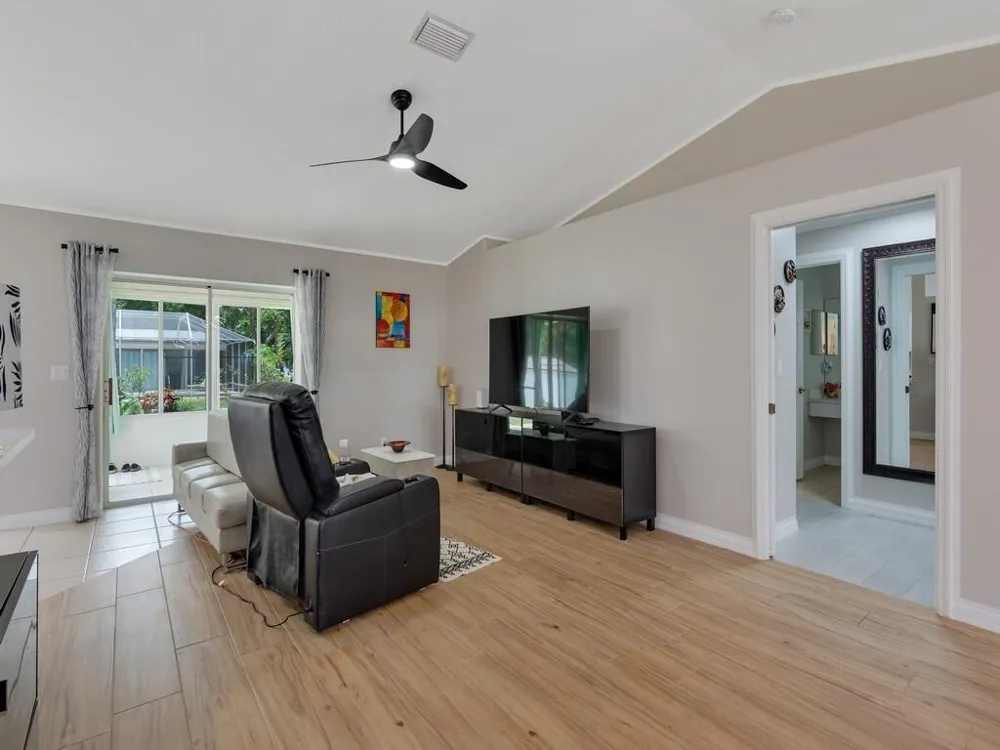 664 VOCELLE AVENUE Sebastian, FL 32958