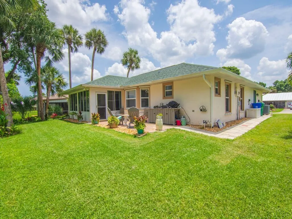 664 VOCELLE AVENUE Sebastian, FL 32958