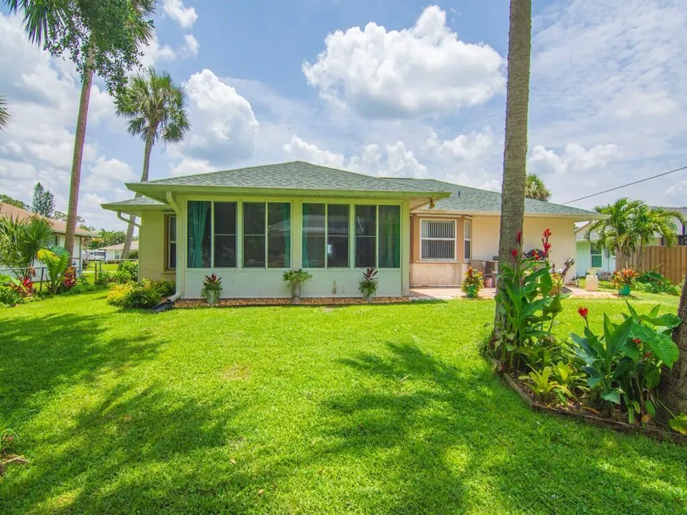 664 VOCELLE AVENUE Sebastian, FL 32958