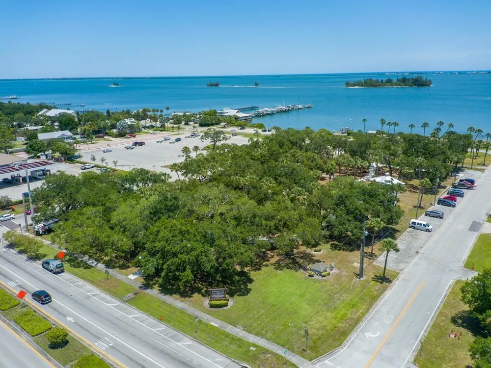 664 VOCELLE AVENUE Sebastian, FL 32958