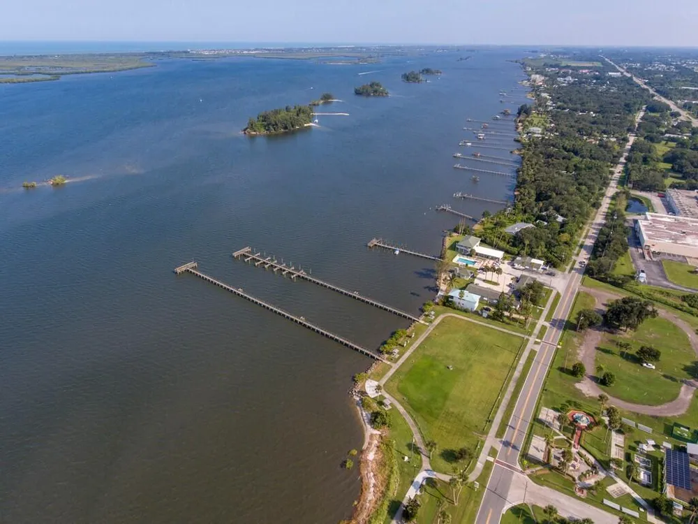 664 VOCELLE AVENUE Sebastian, FL 32958