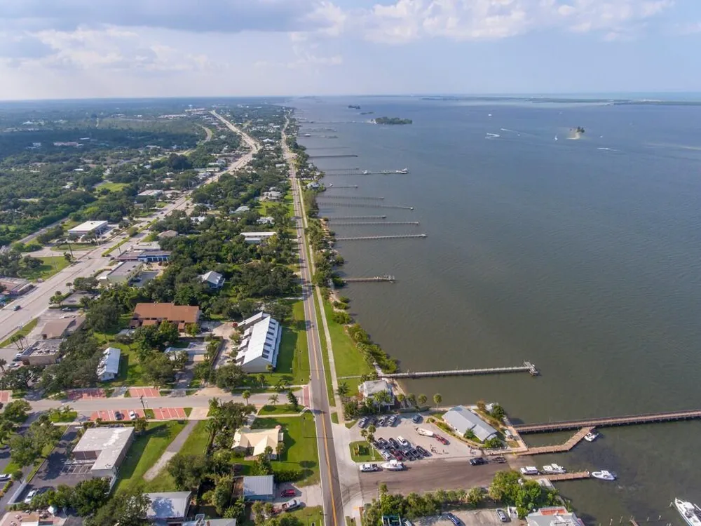 664 VOCELLE AVENUE Sebastian, FL 32958