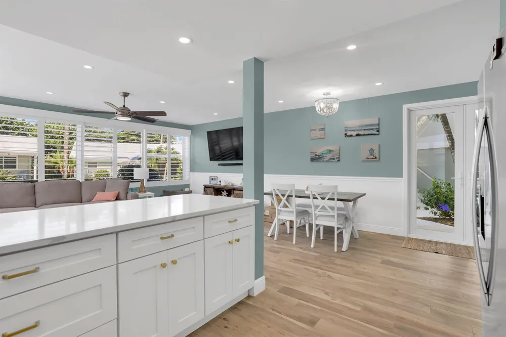 320 S OCEAN BOULEVARD #LP Delray Beach, FL 33483