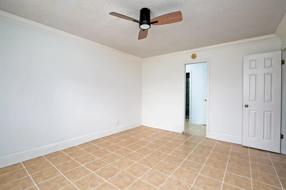 6036 Indrio Road #1 Fort Pierce, FL 34951