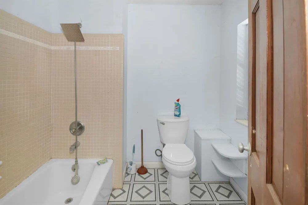 135 HARTMAN ROAD Fort Pierce, FL 34947