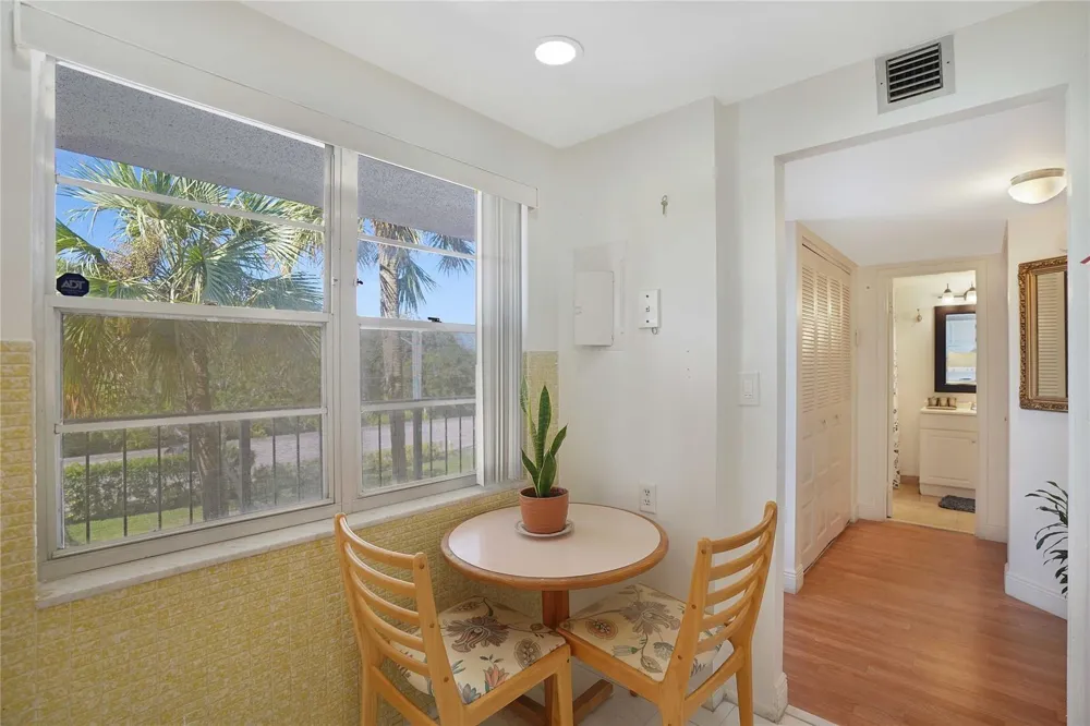 2650 NW 49th Avenue #320 Lauderdale Lakes, FL 33313