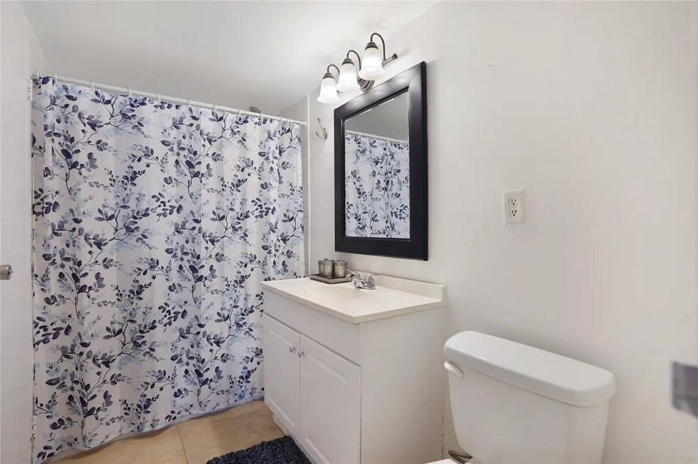 2650 NW 49th Avenue #320 Lauderdale Lakes, FL 33313