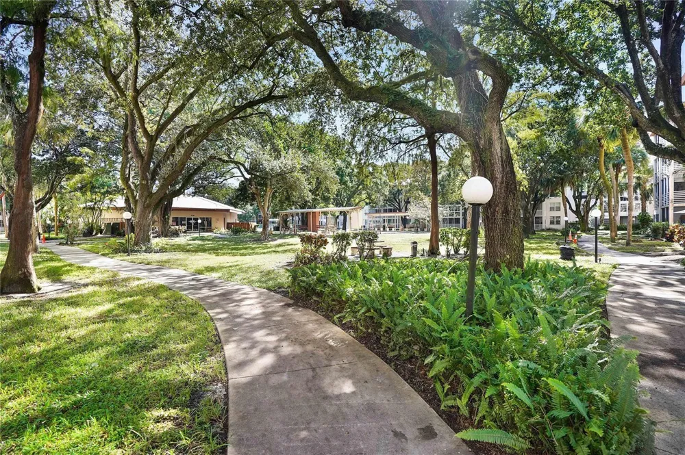 2650 NW 49th Avenue #320 Lauderdale Lakes, FL 33313