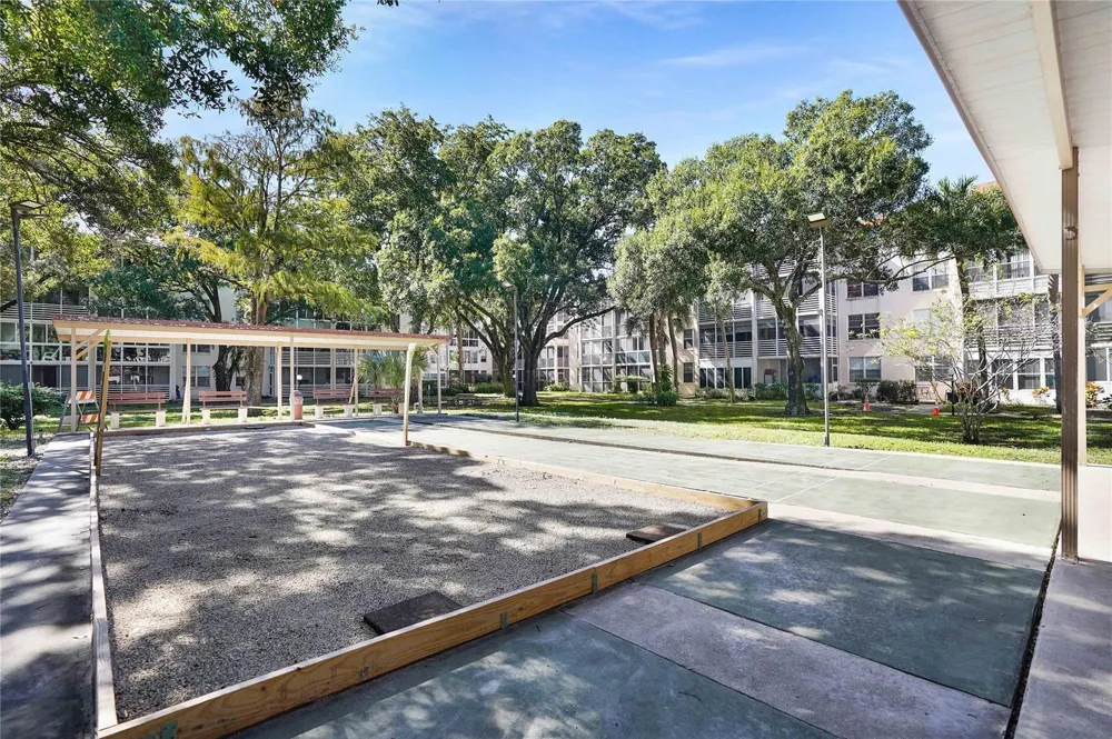 2650 NW 49th Avenue #320 Lauderdale Lakes, FL 33313