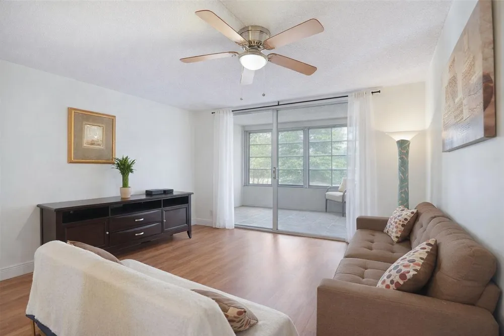 2650 NW 49th Avenue #320 Lauderdale Lakes, FL 33313
