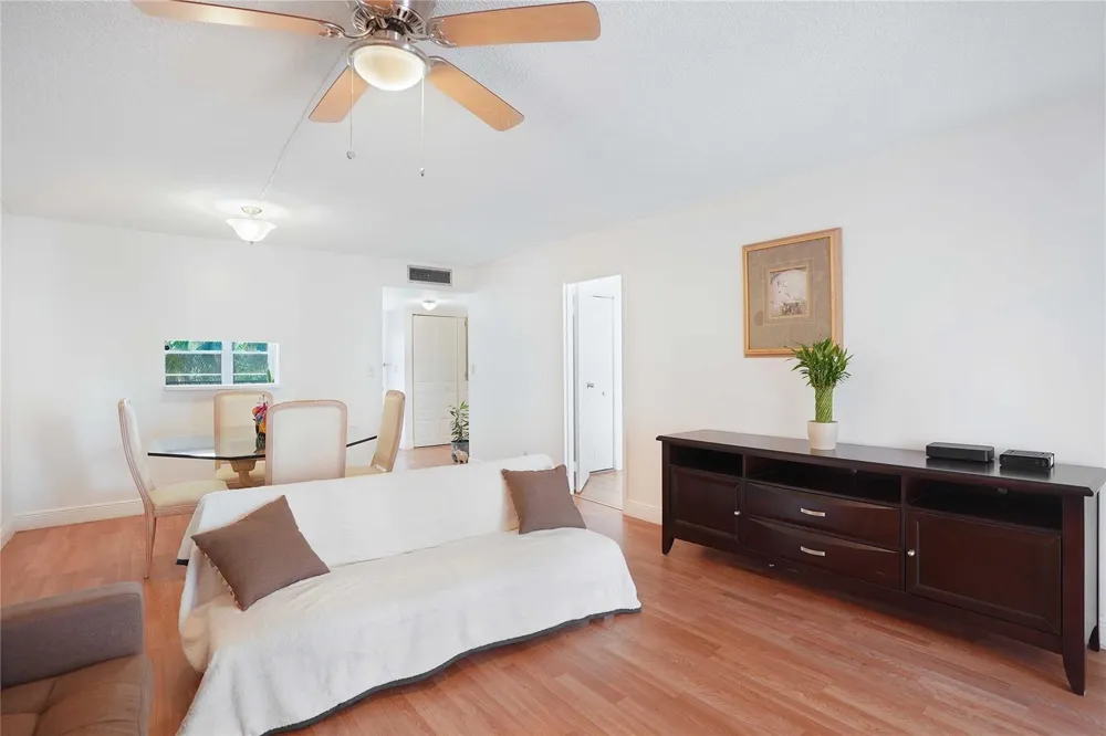2650 NW 49th Avenue #320 Lauderdale Lakes, FL 33313