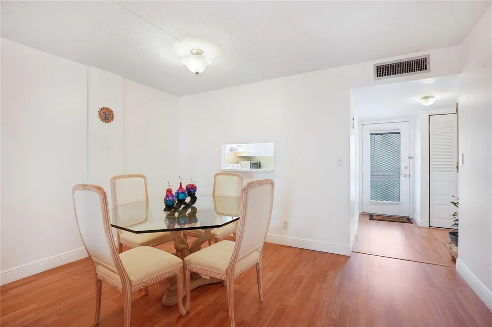 2650 NW 49th Avenue #320 Lauderdale Lakes, FL 33313