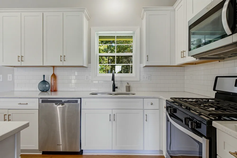2341 Tom Austin Hwy Greenbrier, TN 37073