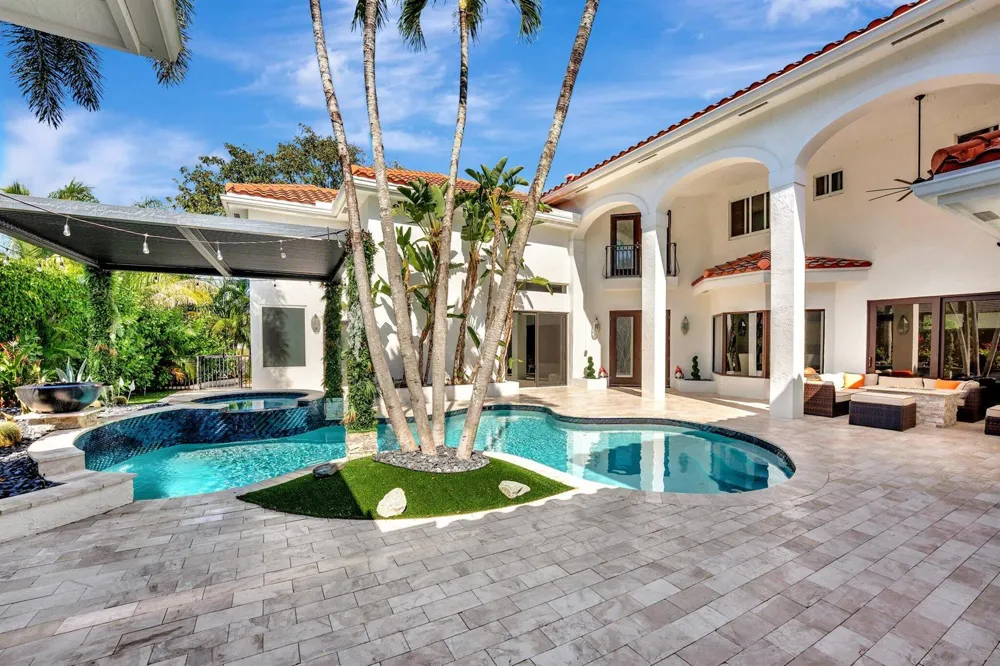 6131 NW 30th Avenue Boca Raton, FL 33496