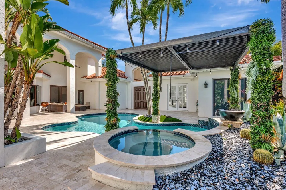 6131 NW 30th Avenue Boca Raton, FL 33496