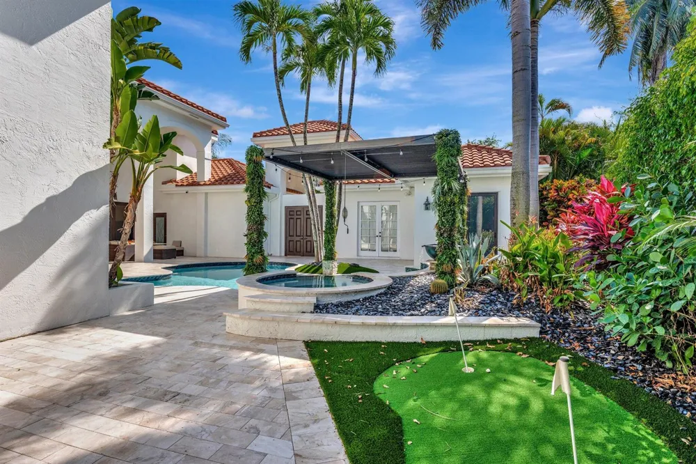 6131 NW 30th Avenue Boca Raton, FL 33496