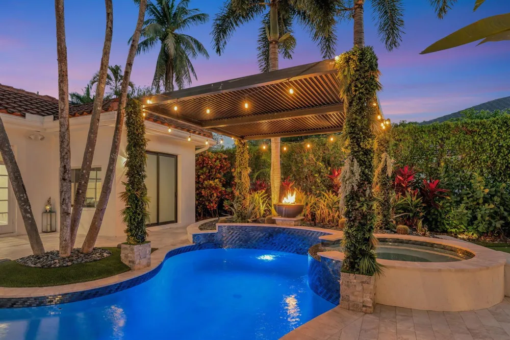 6131 NW 30th Avenue Boca Raton, FL 33496