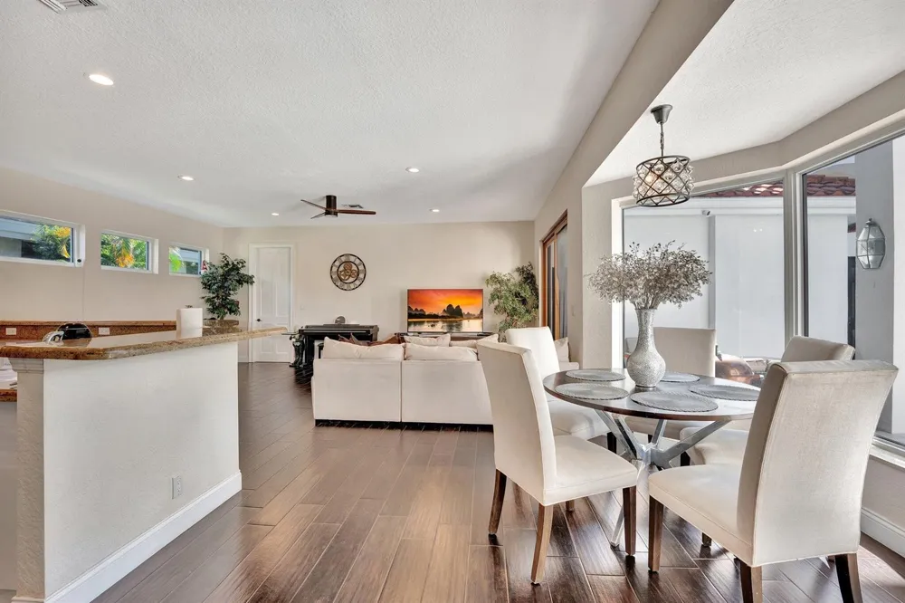 6131 NW 30th Avenue Boca Raton, FL 33496