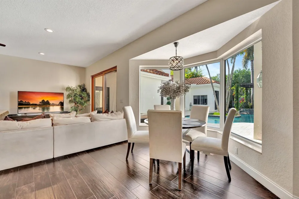 6131 NW 30th Avenue Boca Raton, FL 33496