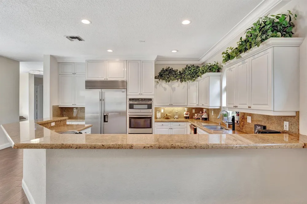 6131 NW 30th Avenue Boca Raton, FL 33496