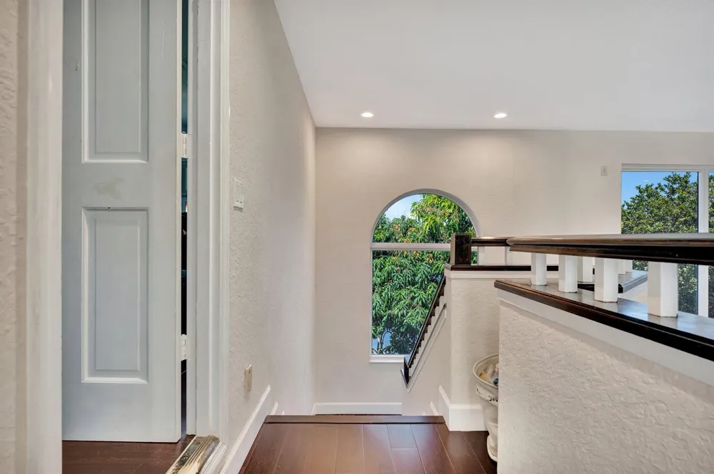 6131 NW 30th Avenue Boca Raton, FL 33496