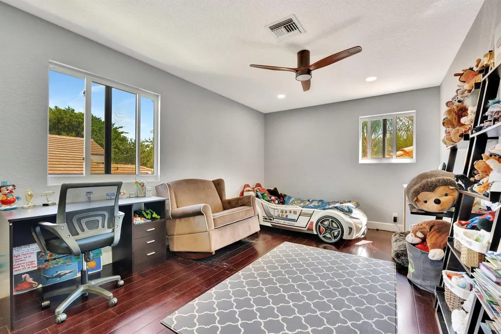 6131 NW 30th Avenue Boca Raton, FL 33496