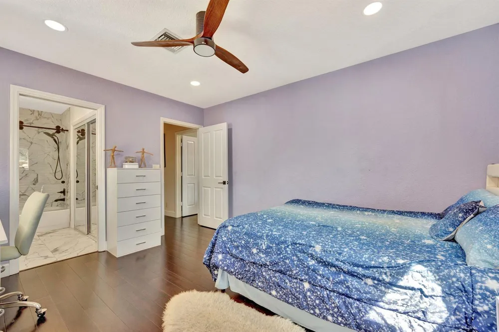 6131 NW 30th Avenue Boca Raton, FL 33496