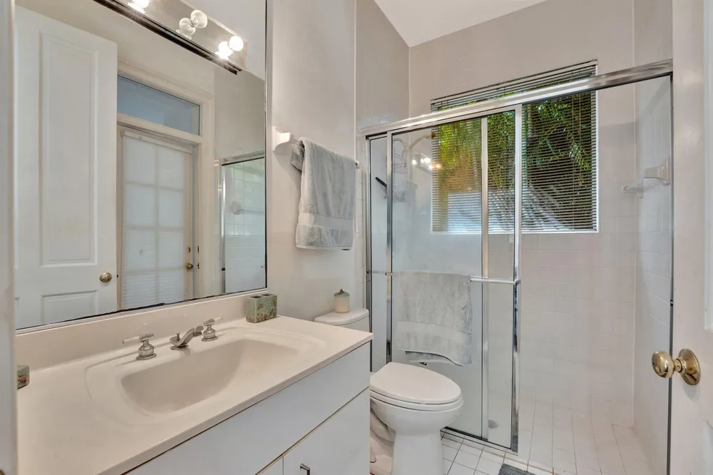 6131 NW 30th Avenue Boca Raton, FL 33496