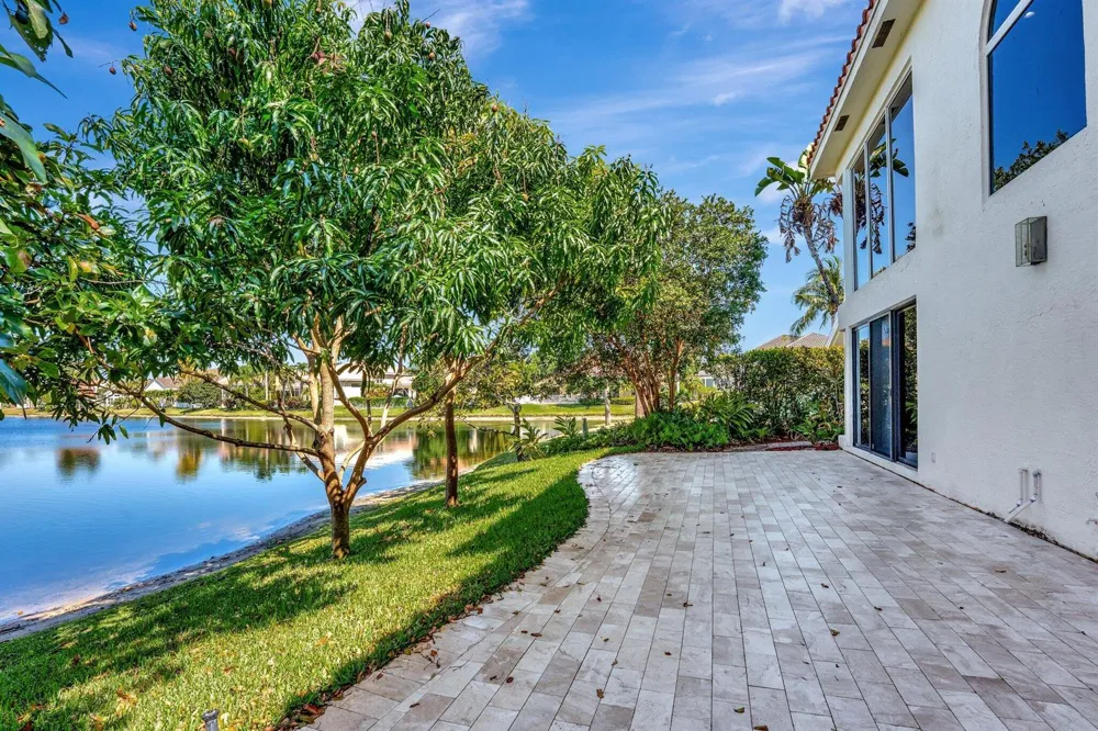 6131 NW 30th Avenue Boca Raton, FL 33496