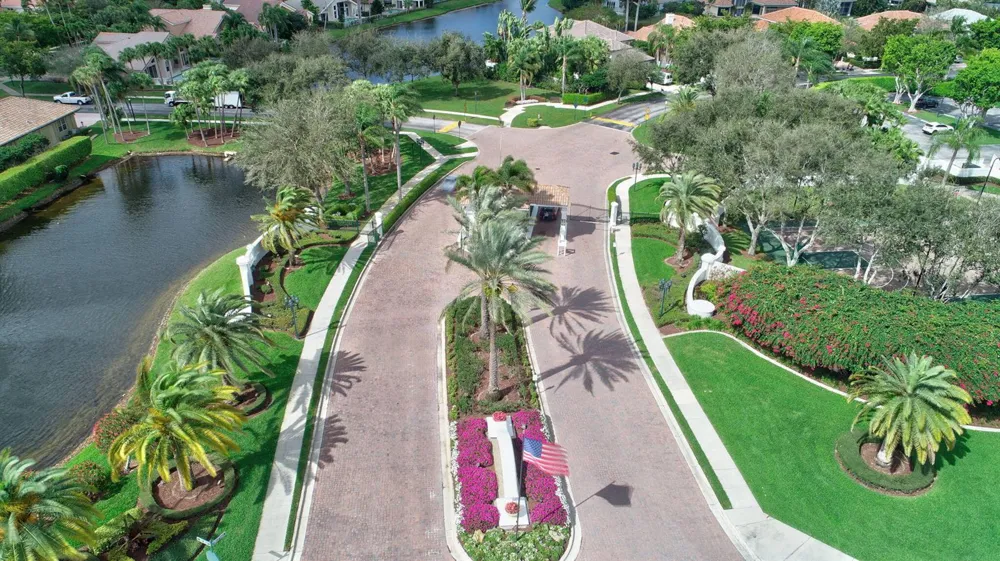 6131 NW 30th Avenue Boca Raton, FL 33496