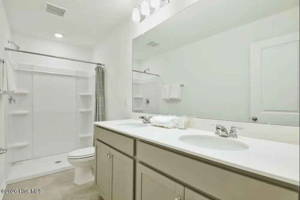 234 Senna Drive Holly Ridge, NC 28445