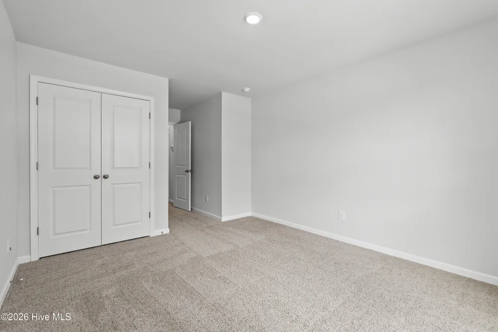 240 Senna Drive Holly Ridge, NC 28445