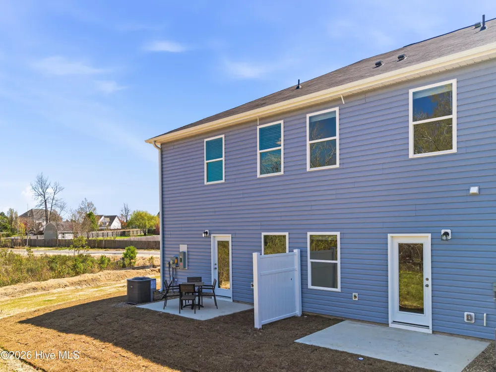 242 Senna Drive Holly Ridge, NC 28445