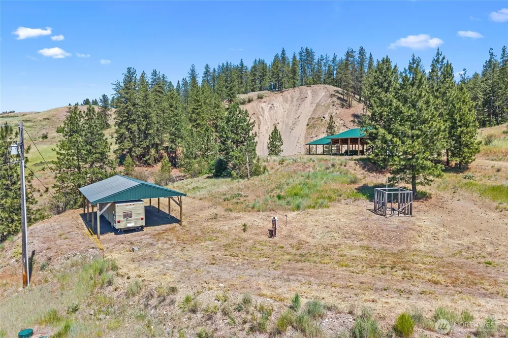 5793 Fruitland Valley Road Fruitland, WA 99129