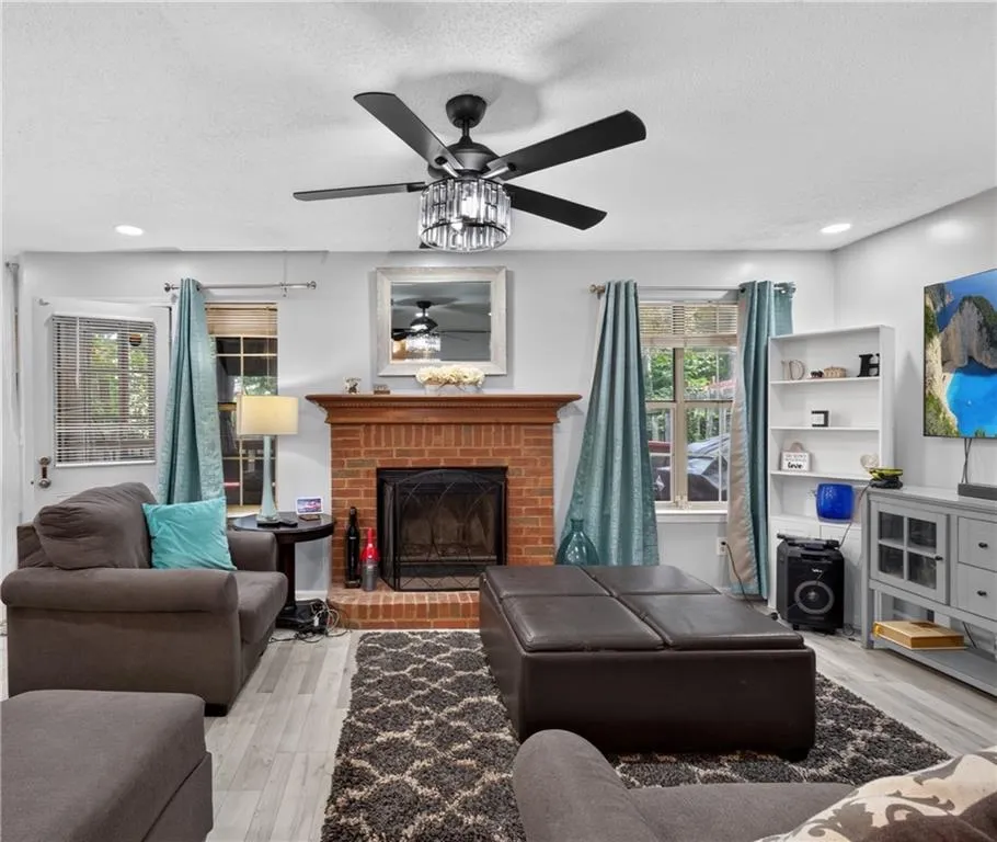 5750 Rex Mill Terrace Rex, GA 30273