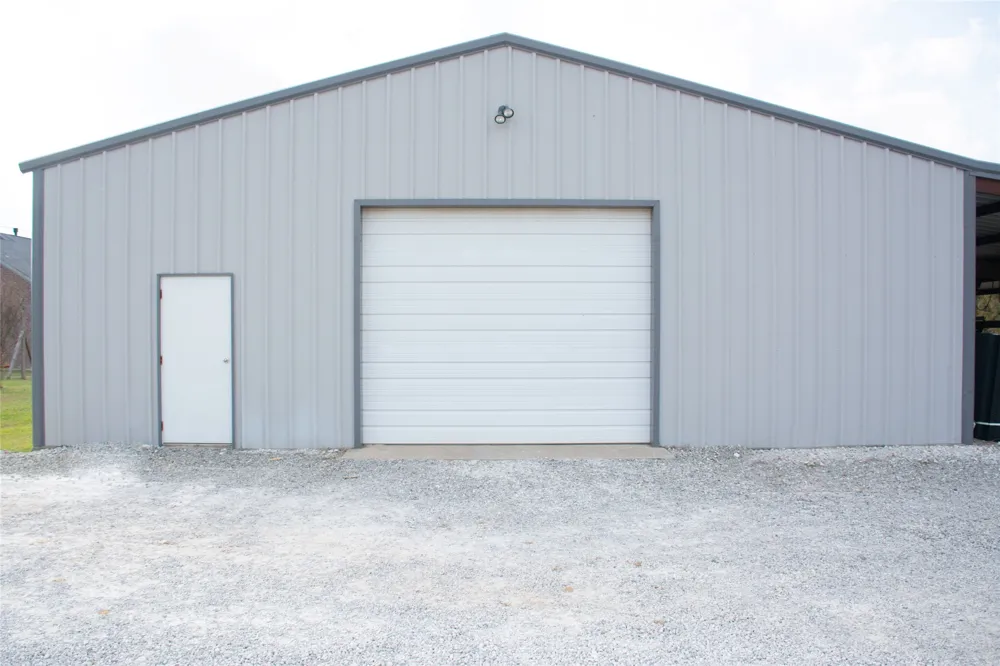 1550 County Road 3385 Saltillo, TX 75478