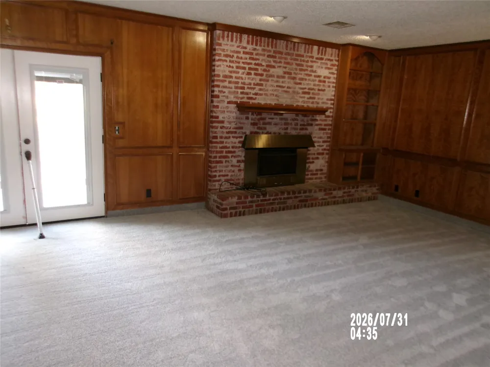 413 W 6th Street Dewey, OK 74029