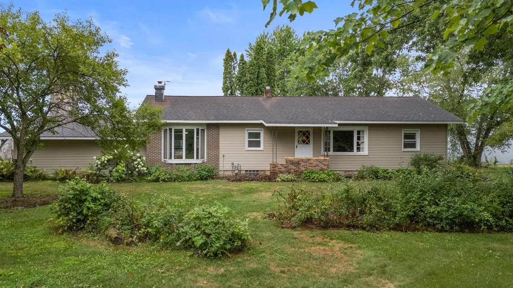 2033 County Road C Somerset, WI 54025