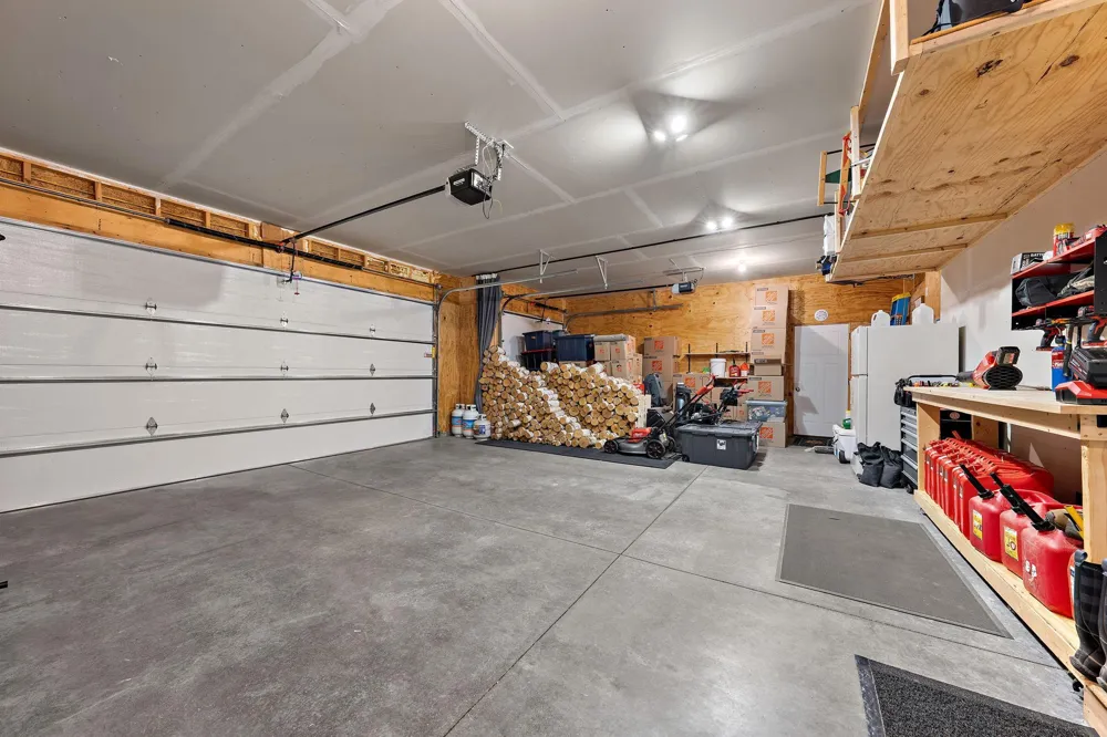 271 Eagle Ridge Drive Roberts, WI 54023