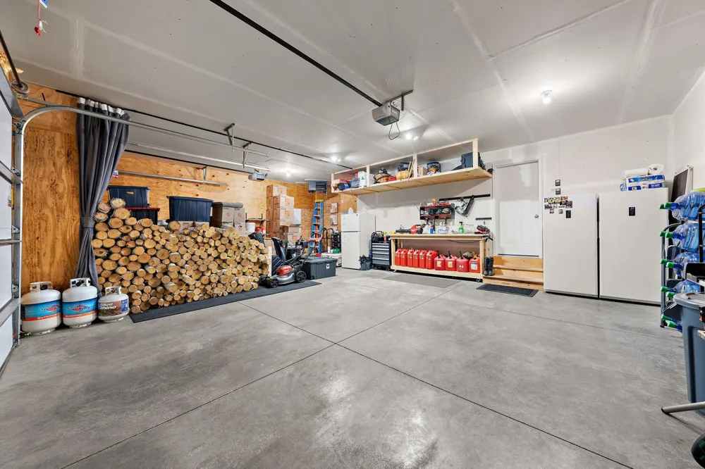 271 Eagle Ridge Drive Roberts, WI 54023