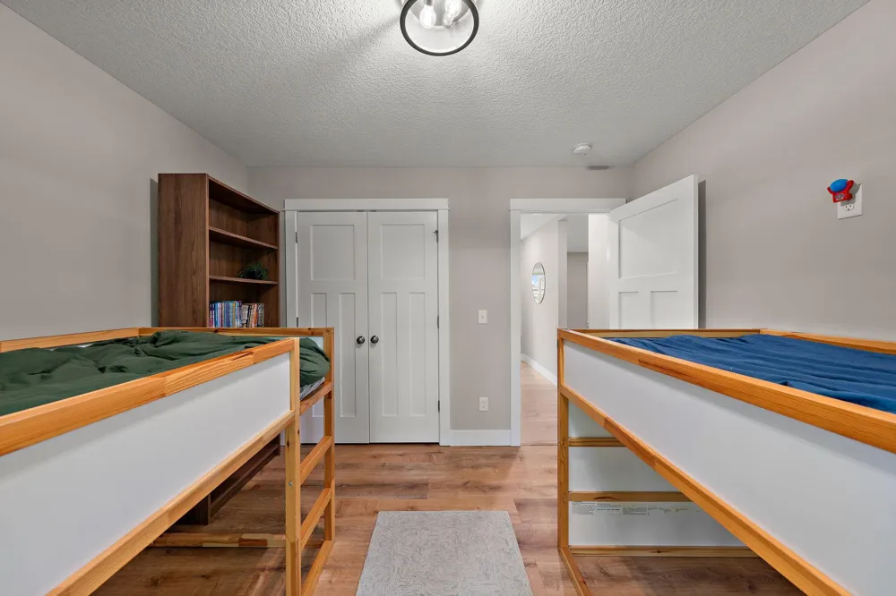 271 Eagle Ridge Drive Roberts, WI 54023