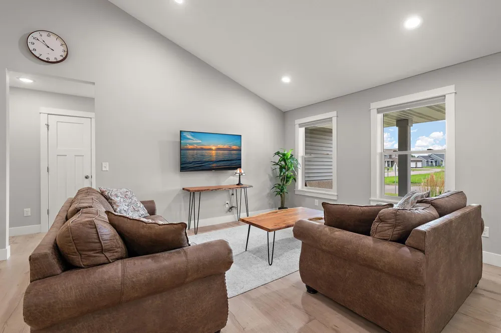 271 Eagle Ridge Drive Roberts, WI 54023