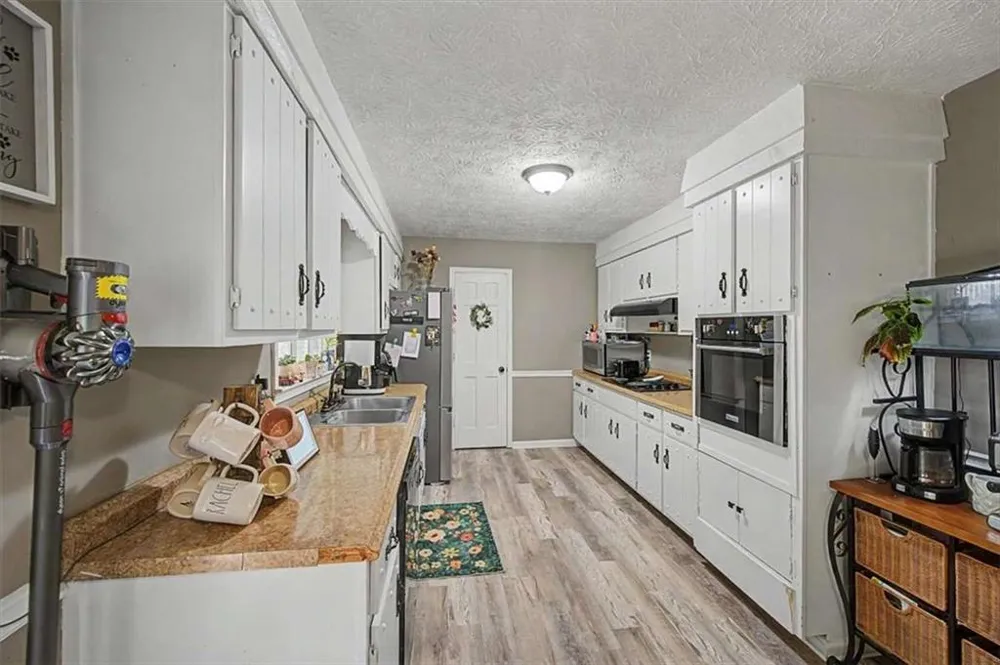 4 Shadowood Court Silver Creek, GA 30173