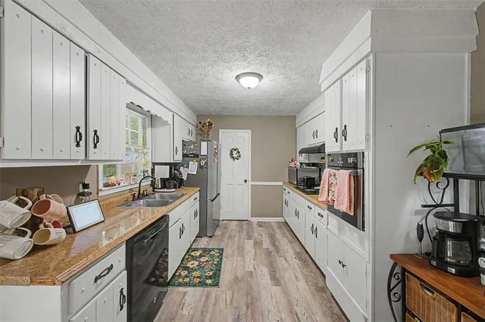4 Shadowood Court Silver Creek, GA 30173